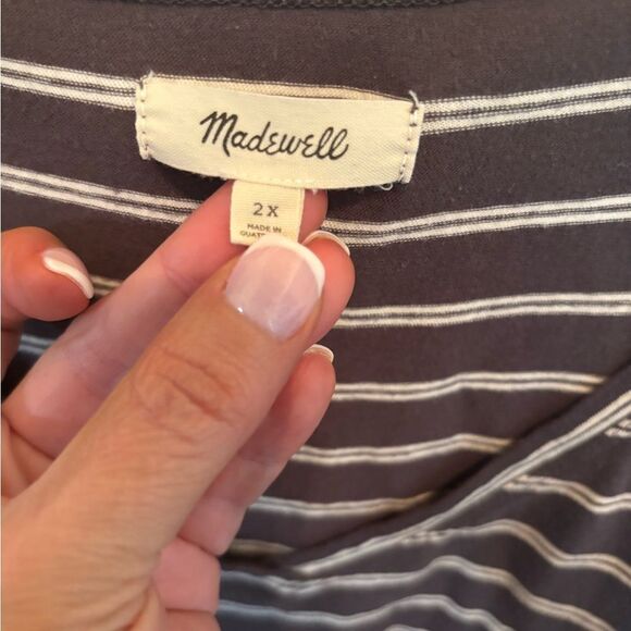 Madewell Gray Long Sleeve Relaxed Sweatshirt - Picture 3 of 4